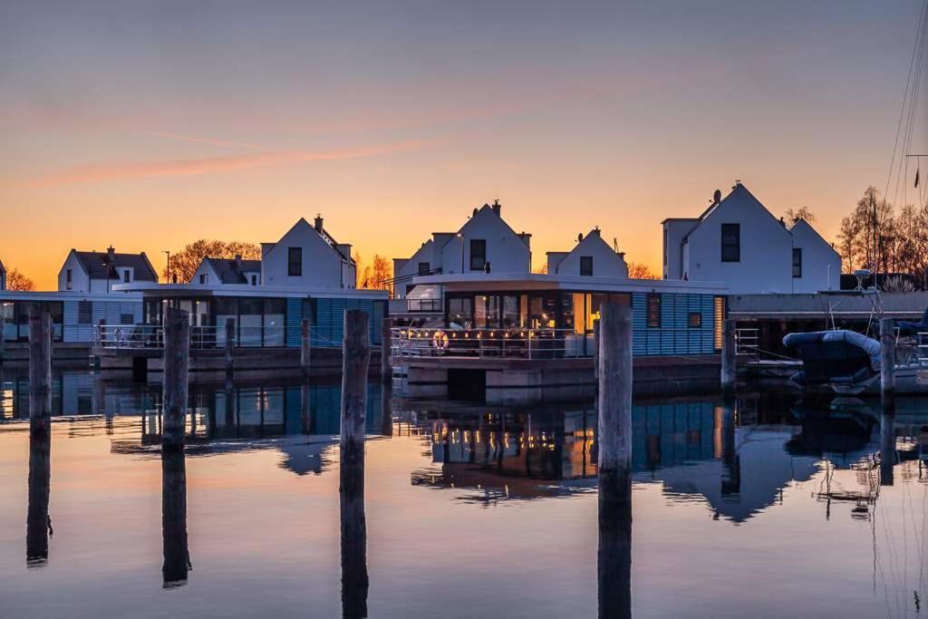 Floatinghouses Peenemuende Luaran gambar