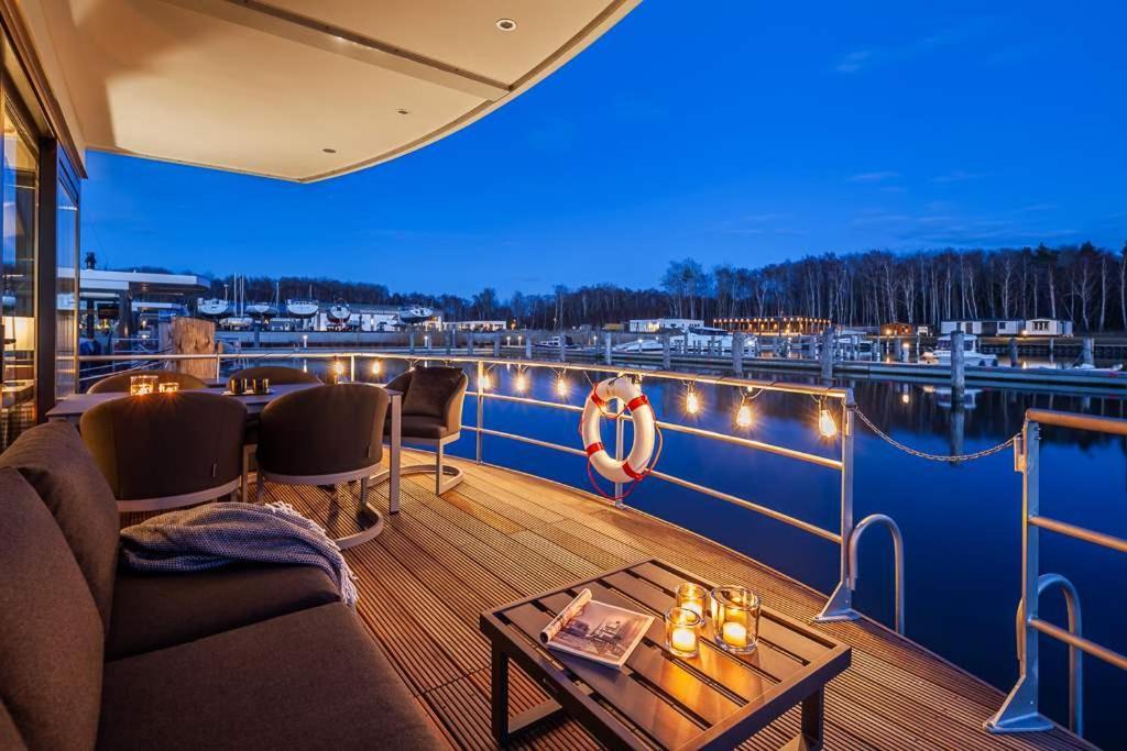 Floatinghouses Peenemuende Luaran gambar
